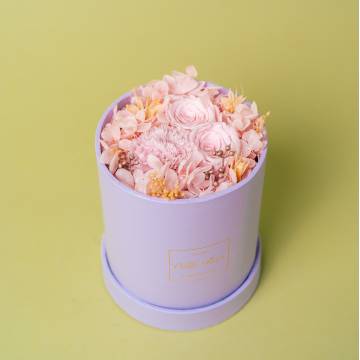 Timeless Blooms - Round box