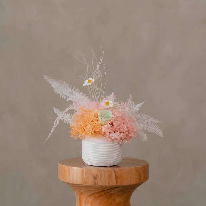 Dried & Preserved Flowers Bouquets