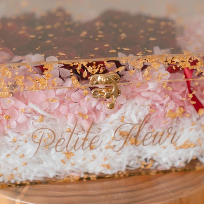 Dried & Preserved Flowers Bouquets