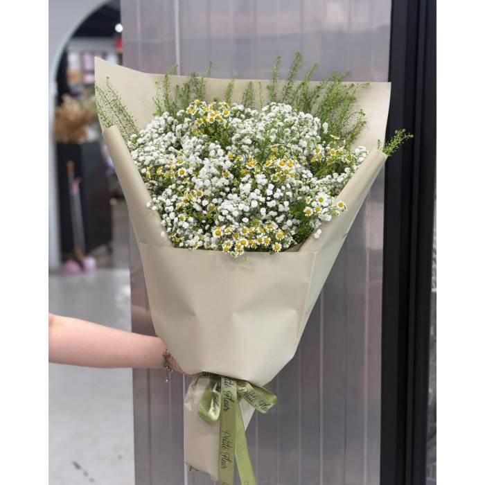 Mini Daisy Garden Bouquet