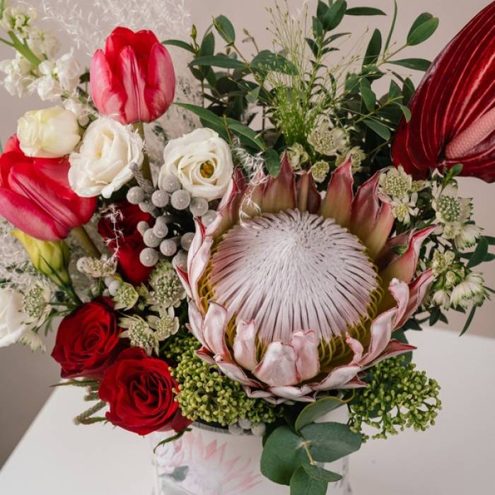 #PFCancerAwareness Floral Box