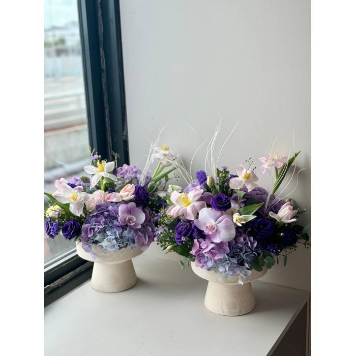 Vases/Jars