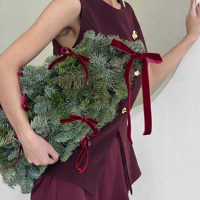 Elegant Velvet Tree