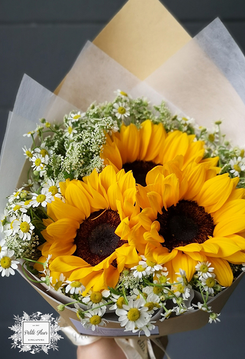 Petite Fleur Sunflower Bouquet