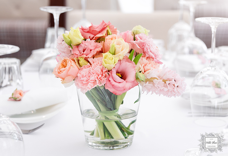 Roses as a Wedding Centrepiece Decoration